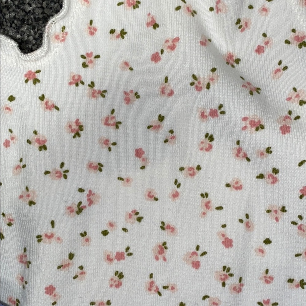 Floral Tank Bundle!!! 🌸🌸 - Picture 2 of 6